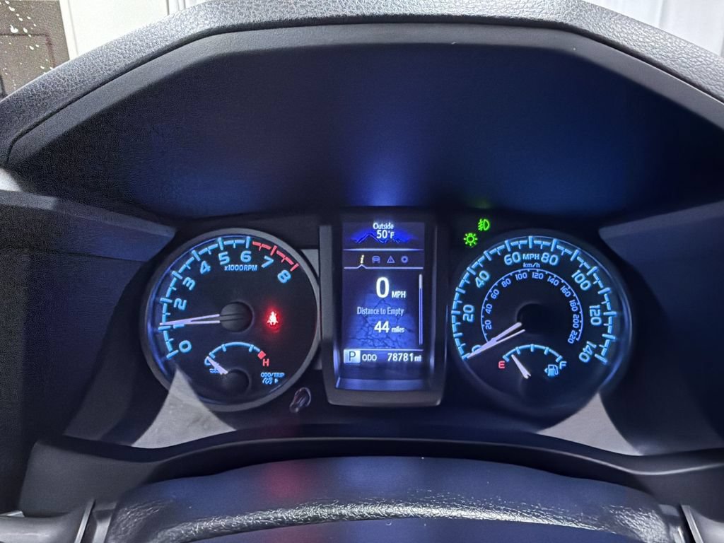 Used 2020 Toyota Tacoma TRD Off-Road w/ Technology Package AWD/4WD image 21