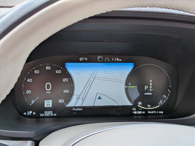 Used 2022 Volvo S60 T8 Inscription w/ Advanced Package image 11