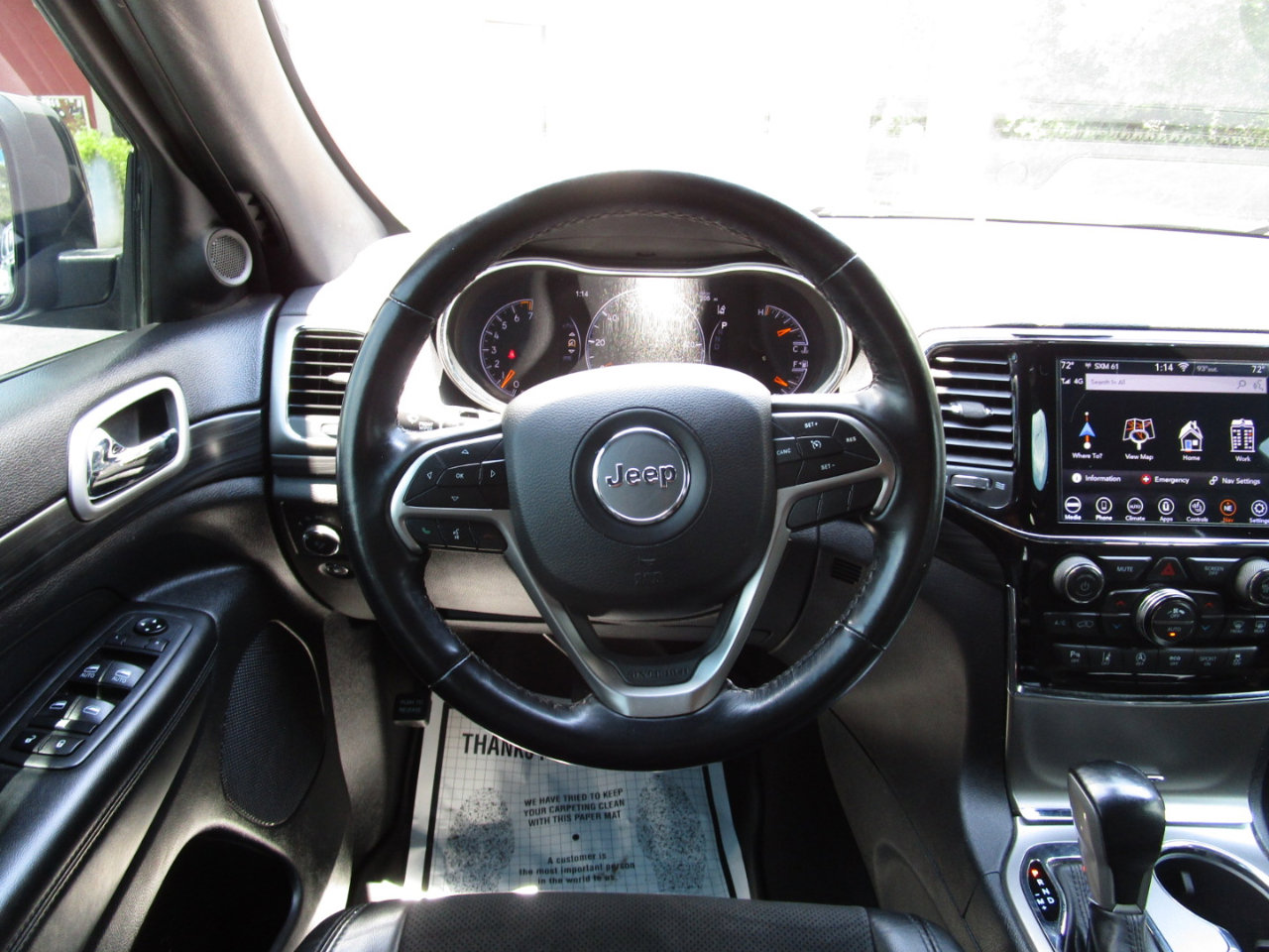 Used 2020 Jeep Grand Cherokee Altitude image 11