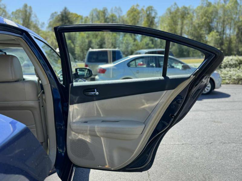 Used 2014 Nissan Maxima 3.5 SV w/ Premium Package FWD image 15