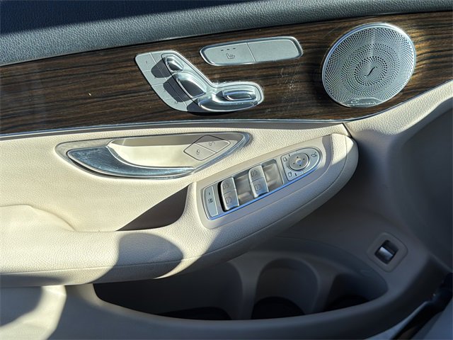 Used 2016 Mercedes-Benz GLC 300 4MATIC image 21