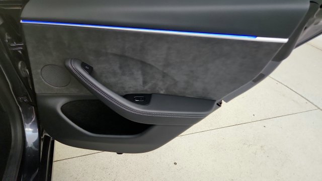 Used 2024 Tesla Model 3 Performance AWD/4WD image 42