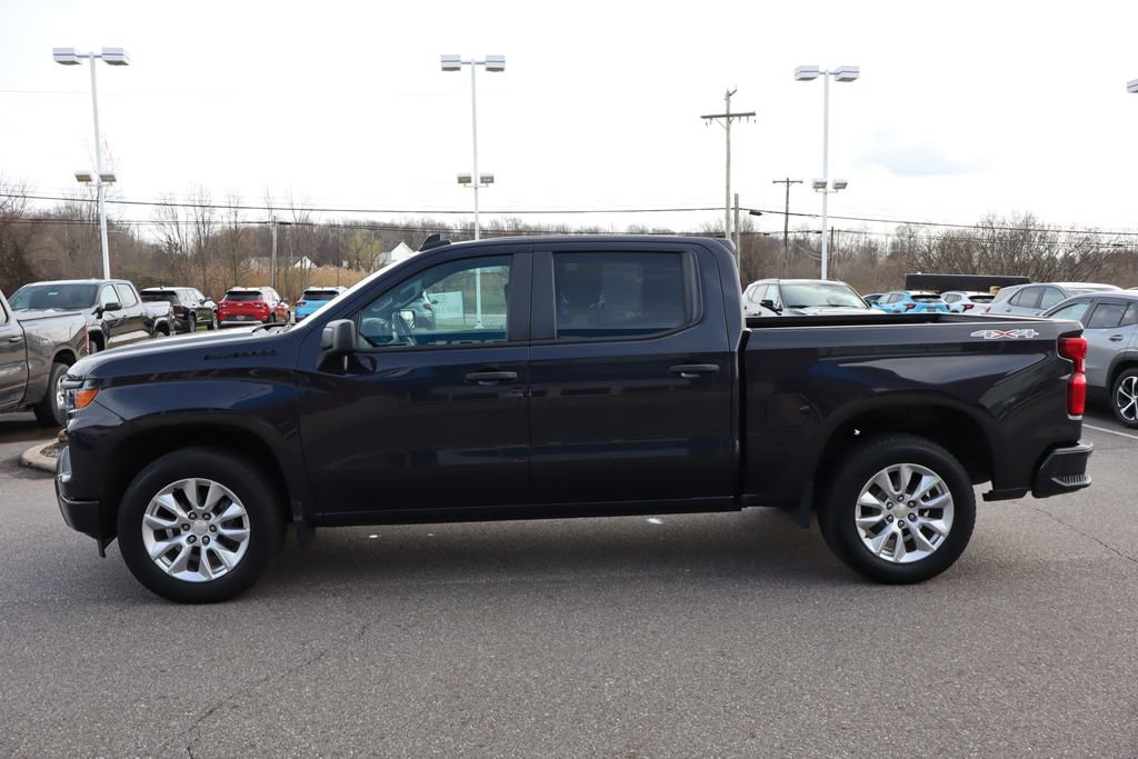 Used 2023 Chevrolet Silverado 1500 Custom w/ LPO, Dark Essentials Package image 26