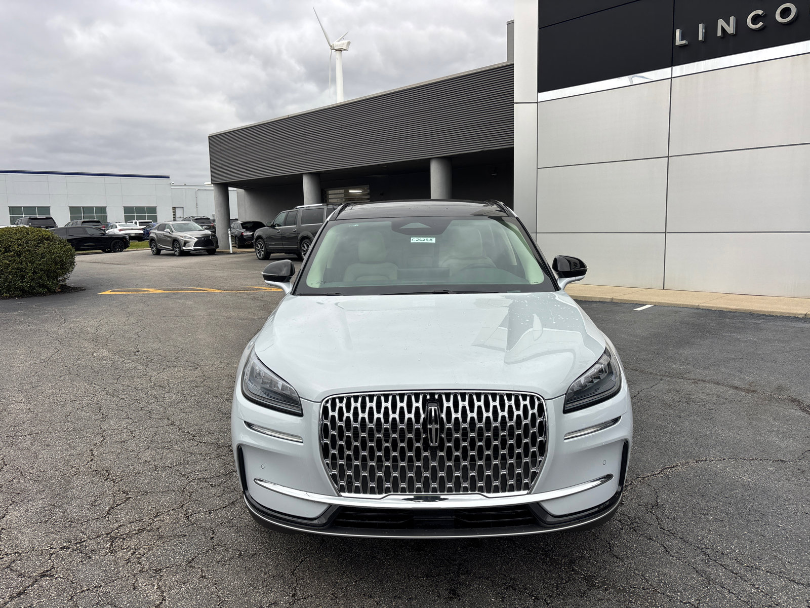 New 2026 Lincoln Corsair Premiere image 2