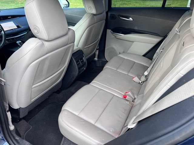 Used 2019 Cadillac XT4 Premium Luxury FWD image 6