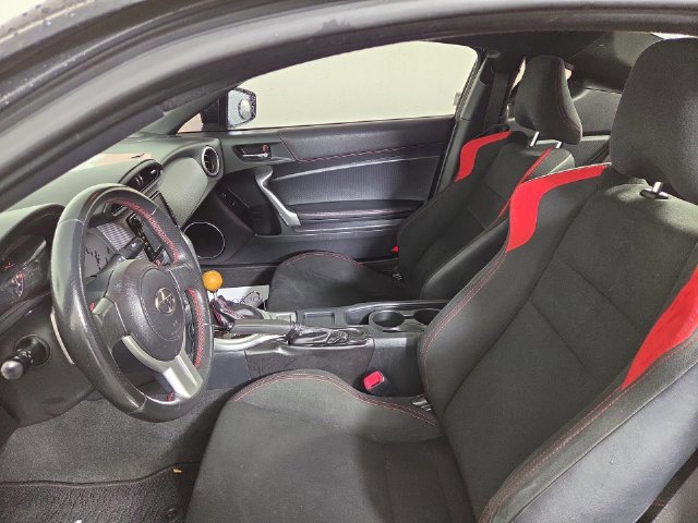 Used 2016 Scion FR-S RWD image 13