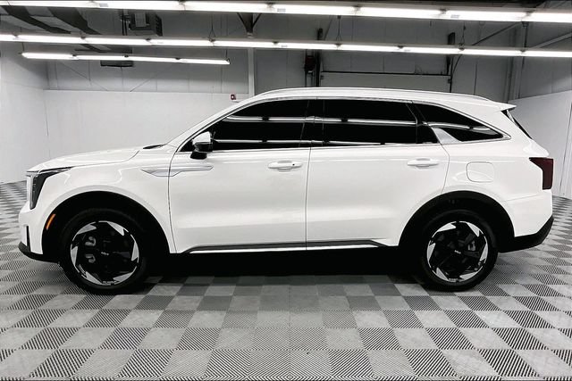 Used 2026 Kia Sorento EX FWD image 14