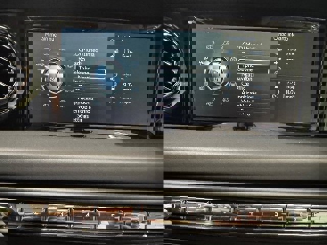 Used 2014 Rolls-Royce Phantom Drophead Coupe image 9