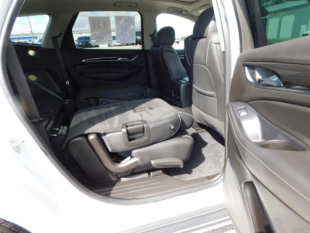 Used 2021 Buick Enclave Avenir w/ LPO, Hit The Road Package image 32