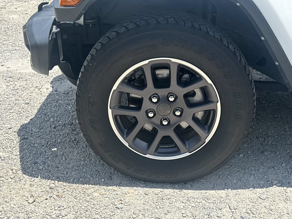 Used 2021 Jeep Wrangler Unlimited Sport AWD/4WD image 11