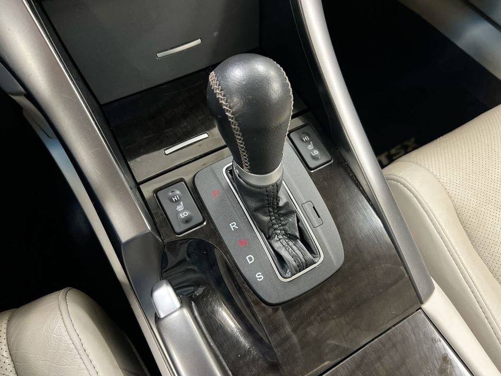Used 2013 Acura TSX Sedan image 16