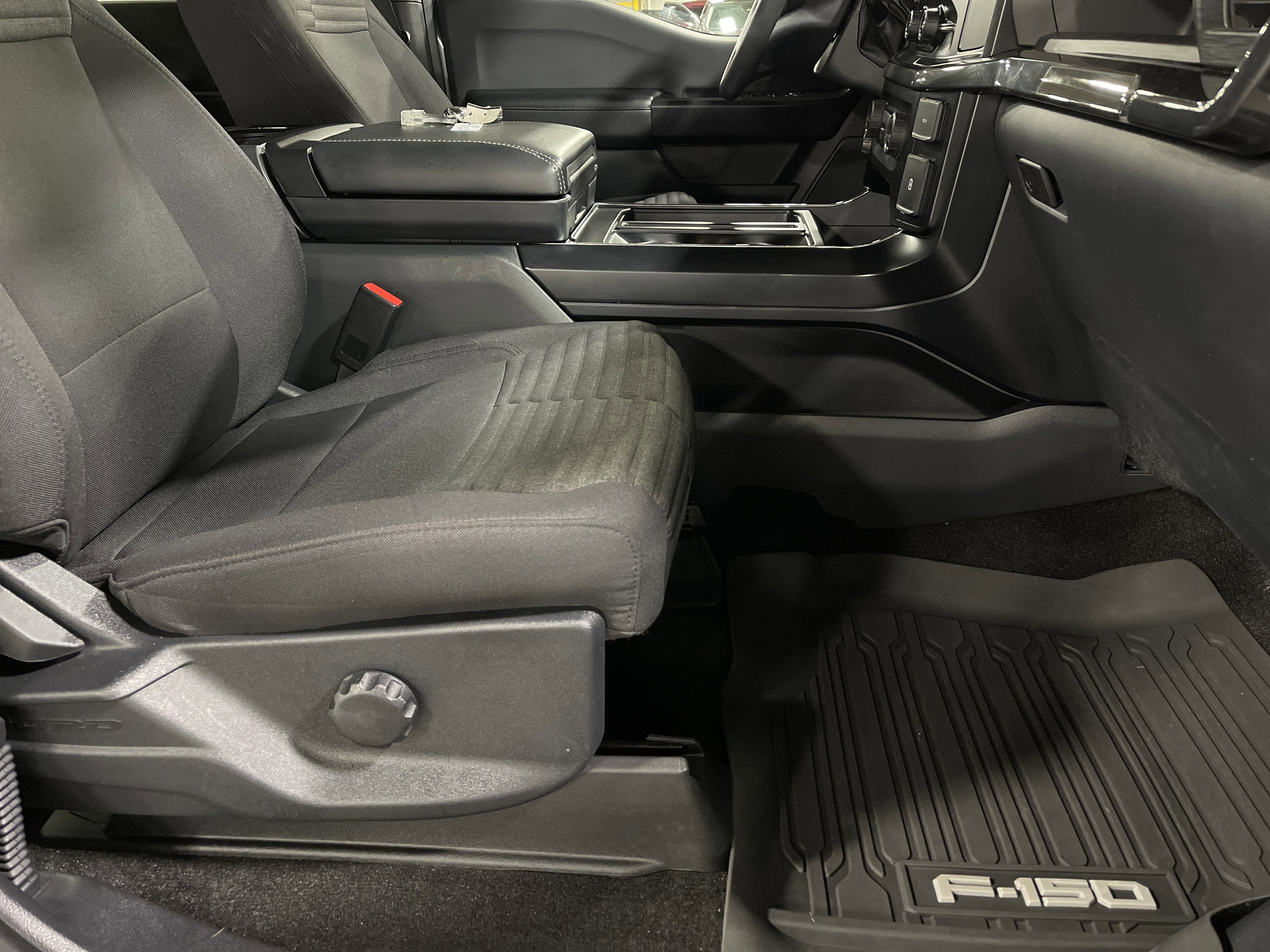 Used 2022 Ford F150 XL w/ STX Appearance Package image 15