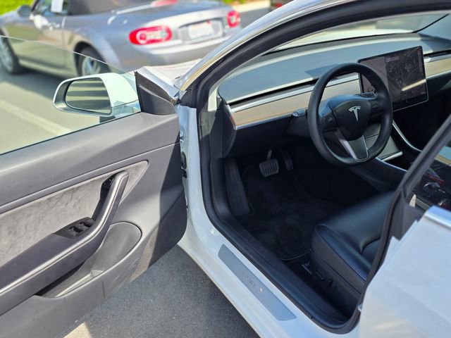 Used 2018 Tesla Model 3 Long Range image 27