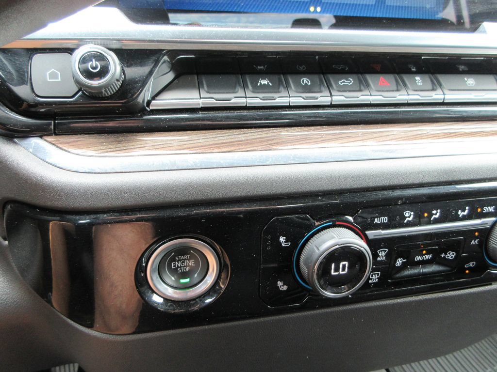 Certified 2023 Chevrolet Silverado 1500 LT AWD/4WD image 28