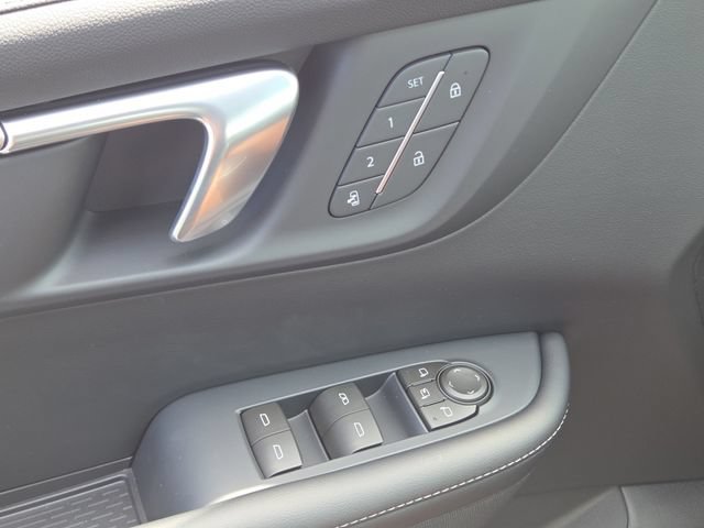 New 2026 Buick Enclave Preferred w/ Power Package FWD image 28