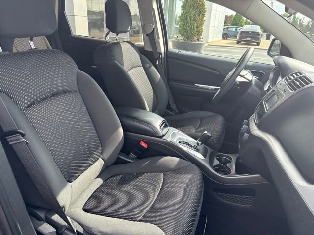 Used 2017 Dodge Journey SE FWD image 20