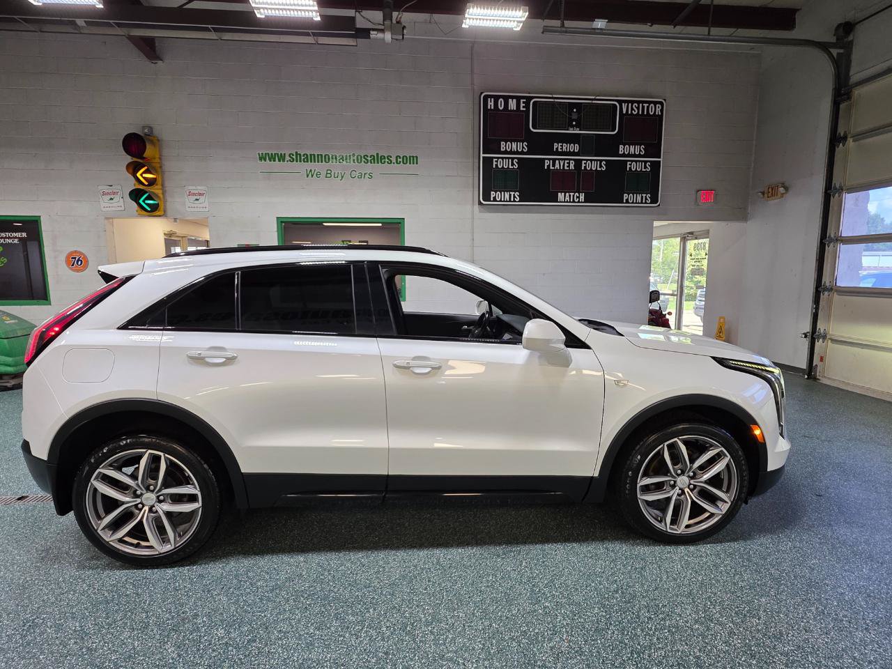 Used 2019 Cadillac XT4 Sport FWD image 5