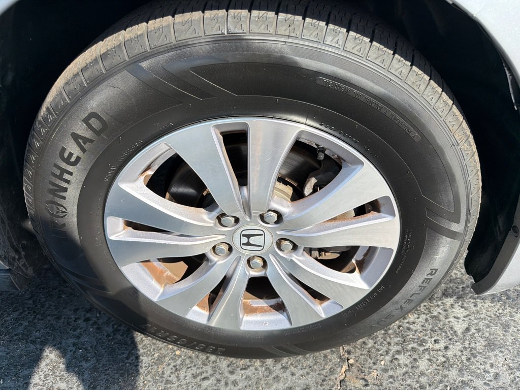 Used 2016 Honda Odyssey SE image 37