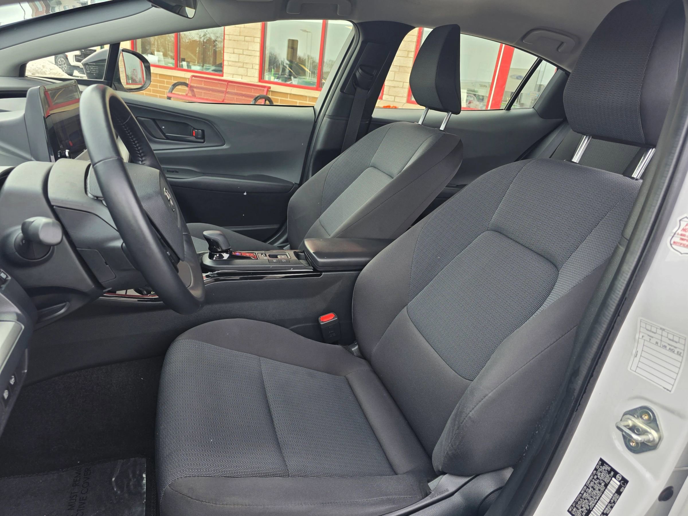 Used 2024 Toyota Prius LE image 10