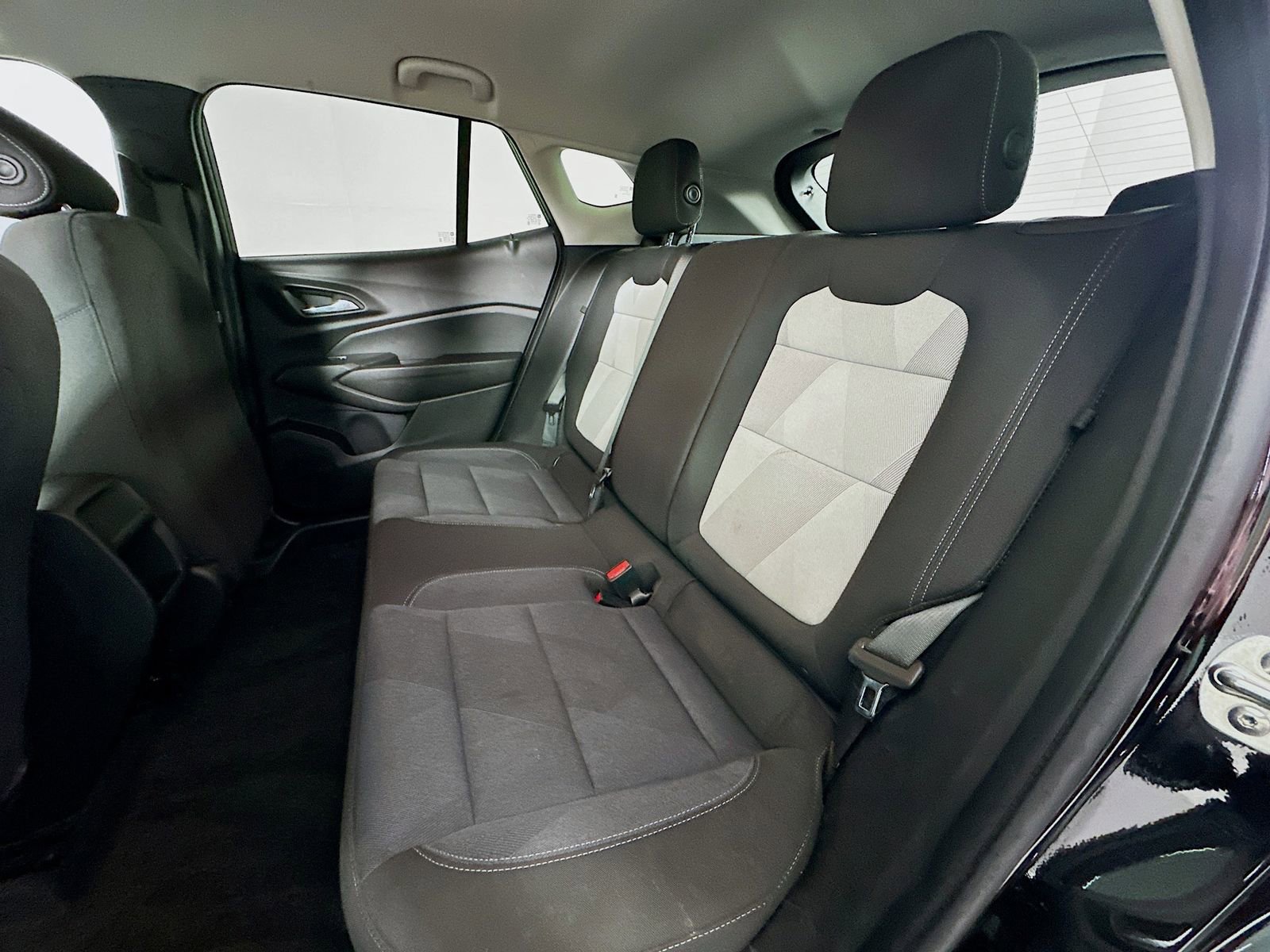 Used 2024 Chevrolet Trax LS FWD image 24