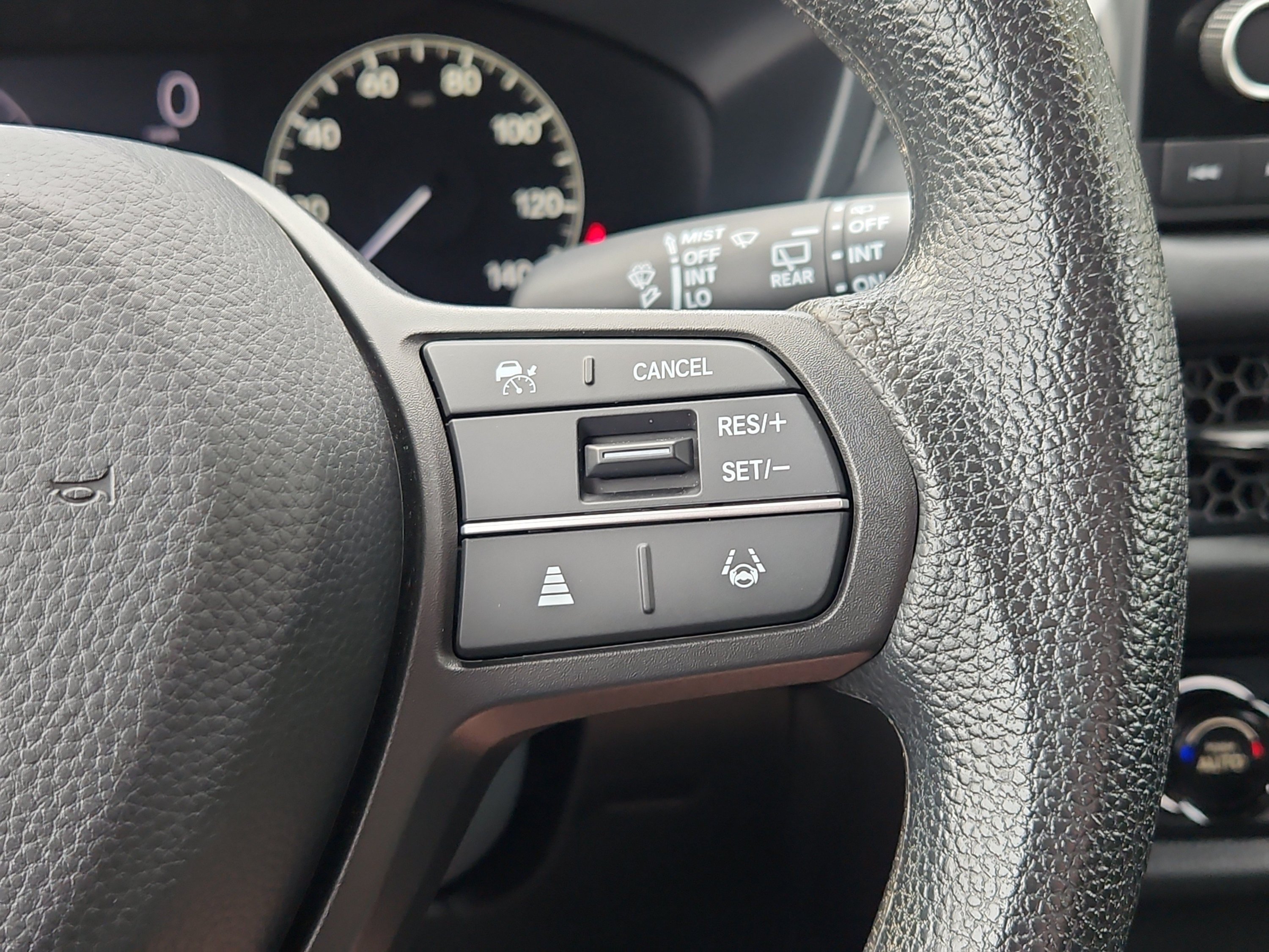 Certified 2023 Honda HR-V LX image 13