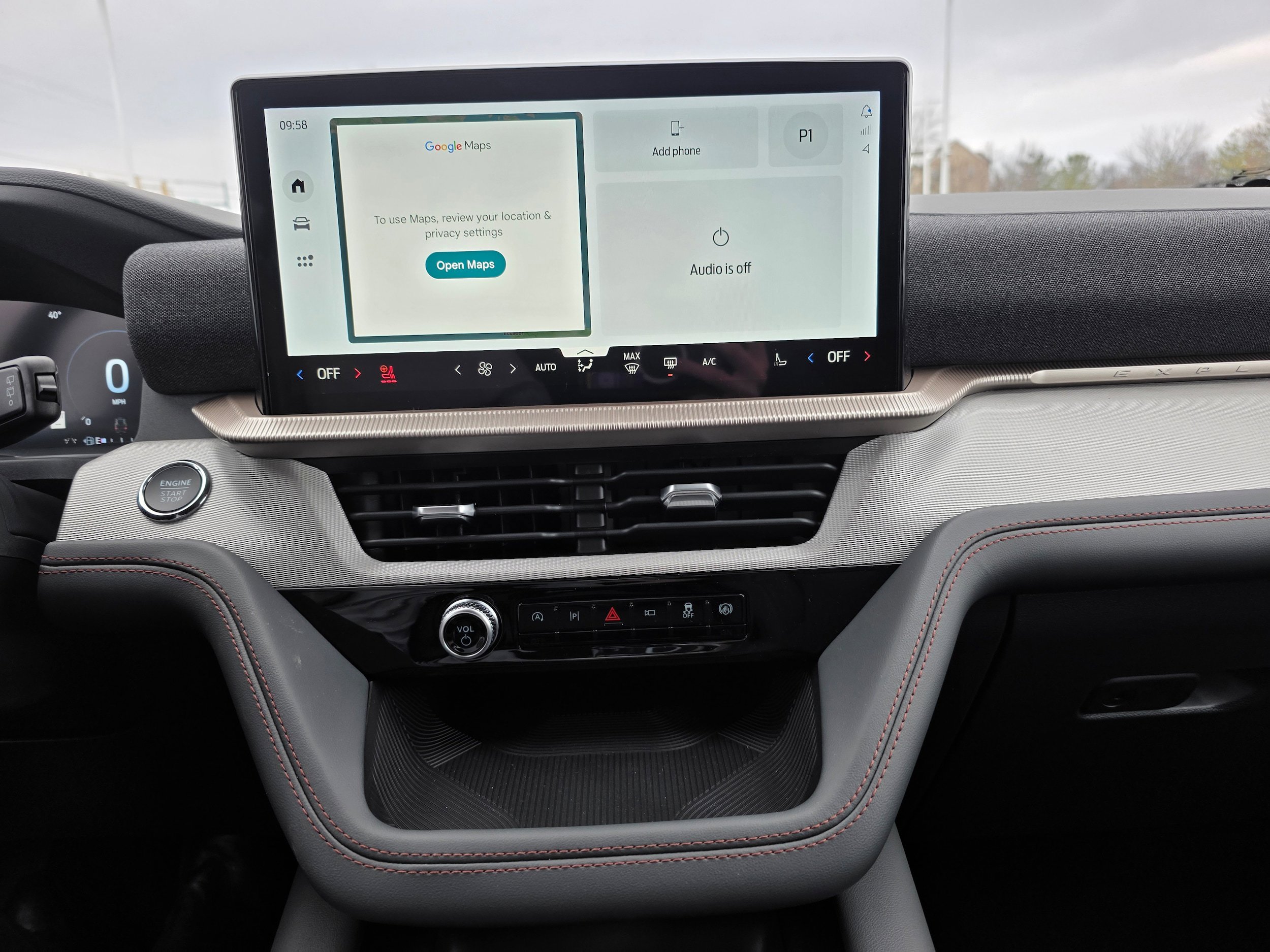 New 2026 Ford Explorer Active w/ Active Comfort Package image 13