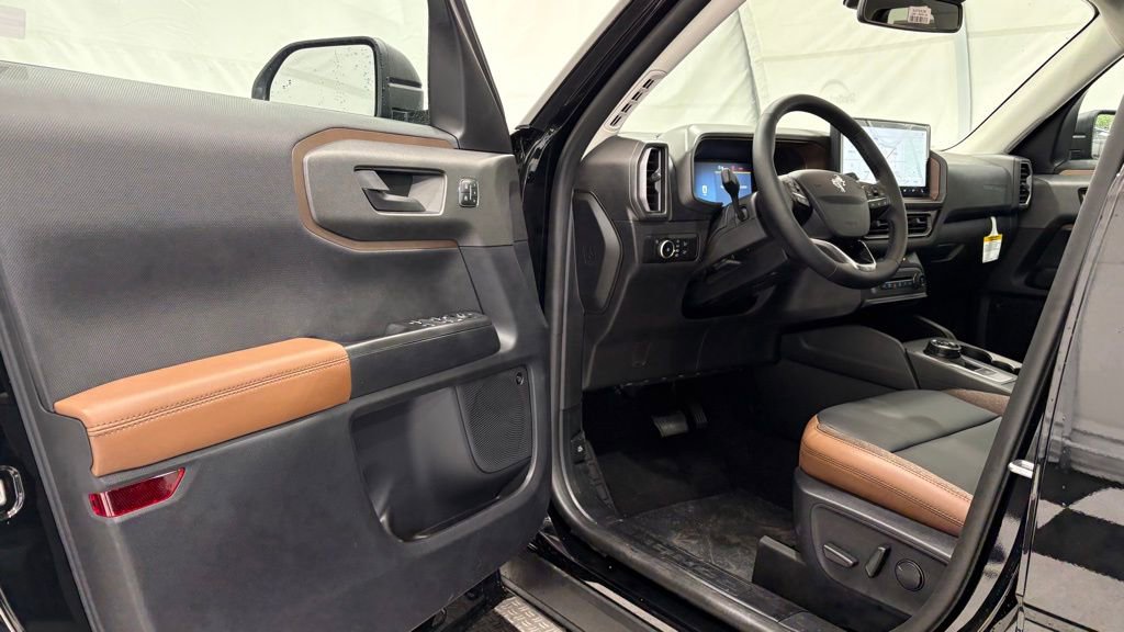 New 2026 Ford Bronco Sport Outer Banks w/ Outer Banks Tech Package+ AWD/4WD image 33