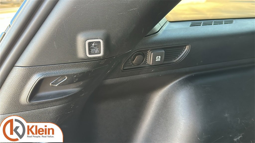 Used 2024 Jeep Grand Cherokee Limited w/ Trailer Tow Package image 29