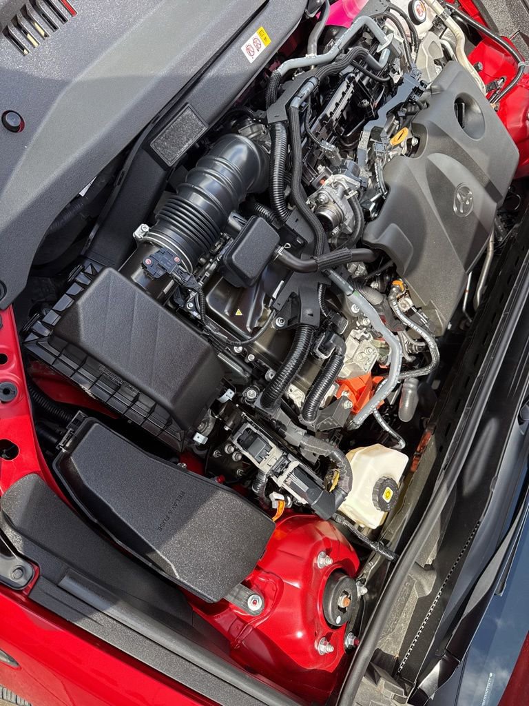 Used 2025 Toyota Camry LE FWD image 28