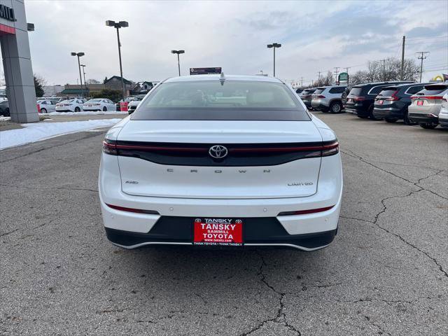 Certified 2023 Toyota Crown Limited image 4