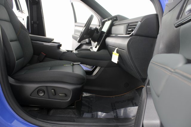 New 2026 GMC Terrain AT4 w/ Convenience Package III image 25