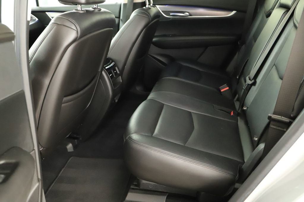 Used 2019 Cadillac XT5 Premium Luxury FWD image 32