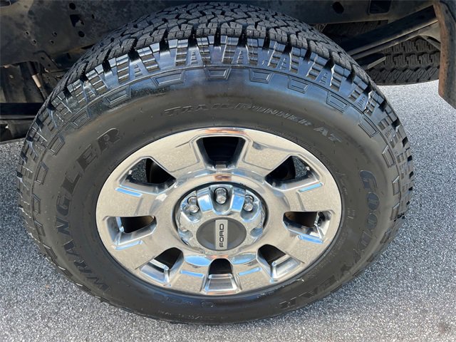 Used 2023 Ford F250 Lariat w/ Lariat Ultimate Package image 19