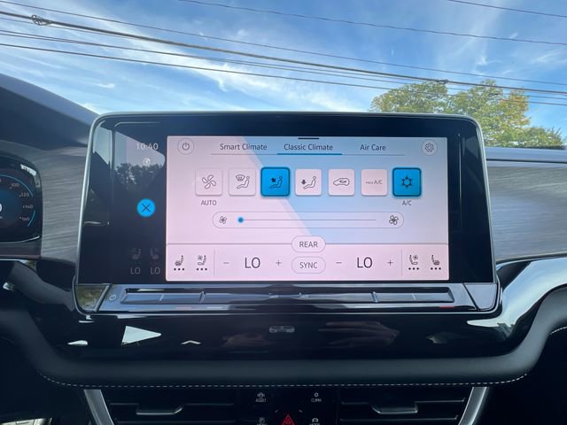 New 2026 Volkswagen Atlas SEL Premium R-Line image 18