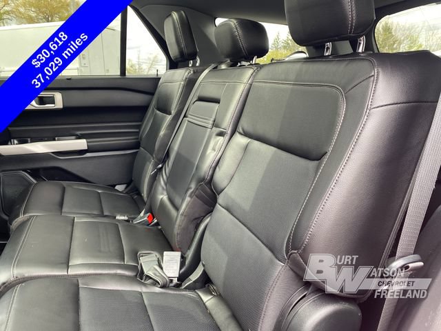 Used 2022 Ford Explorer Limited w/ Class IV Trailer Tow Package AWD/4WD image 18