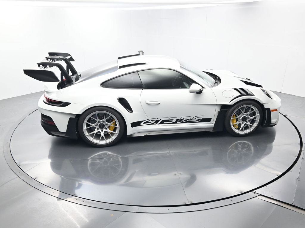 Used 2025 Porsche 911 GT3 RS RWD image 41