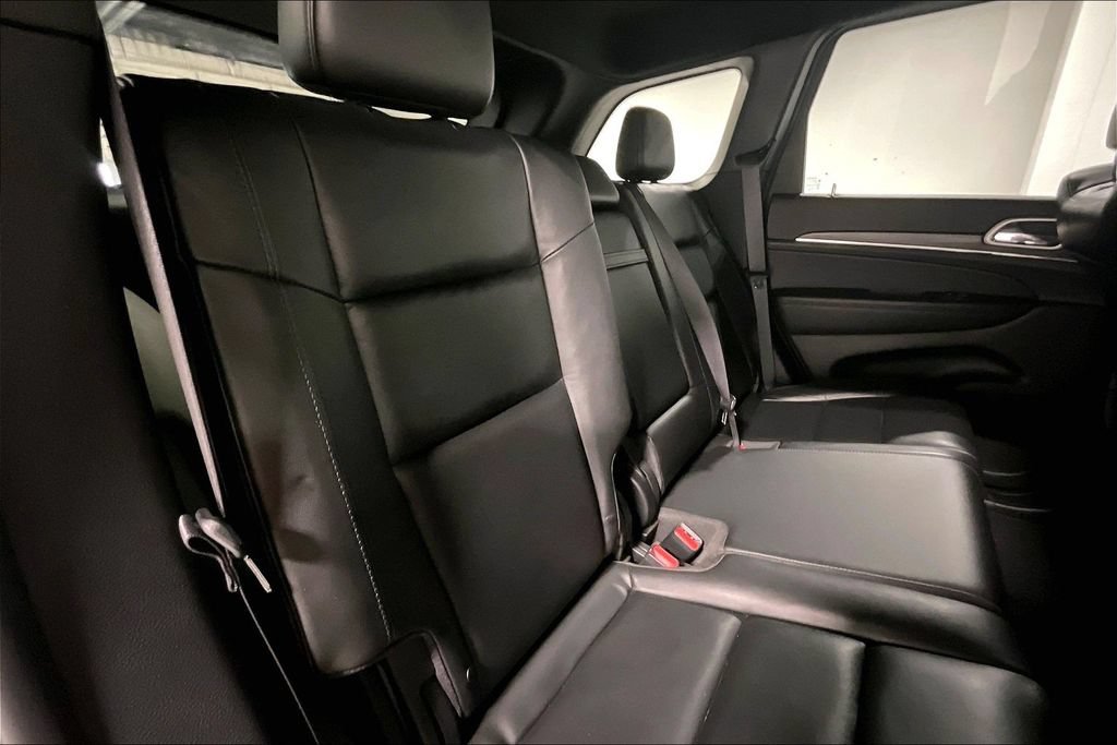 Used 2021 Jeep Grand Cherokee Limited AWD/4WD image 33