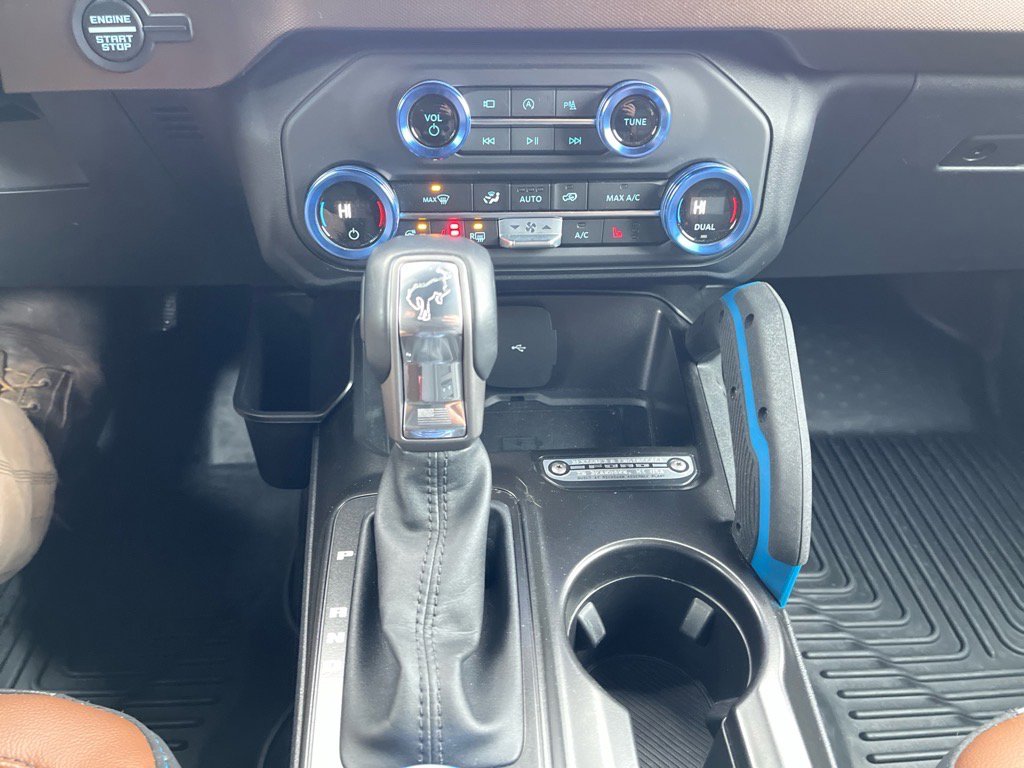 Used 2023 Ford Bronco Outer Banks image 21