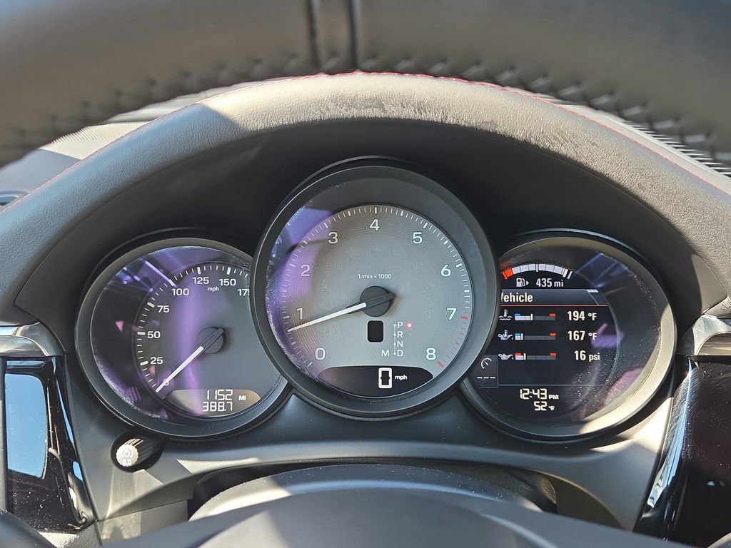 Certified 2025 Porsche Macan S image 10