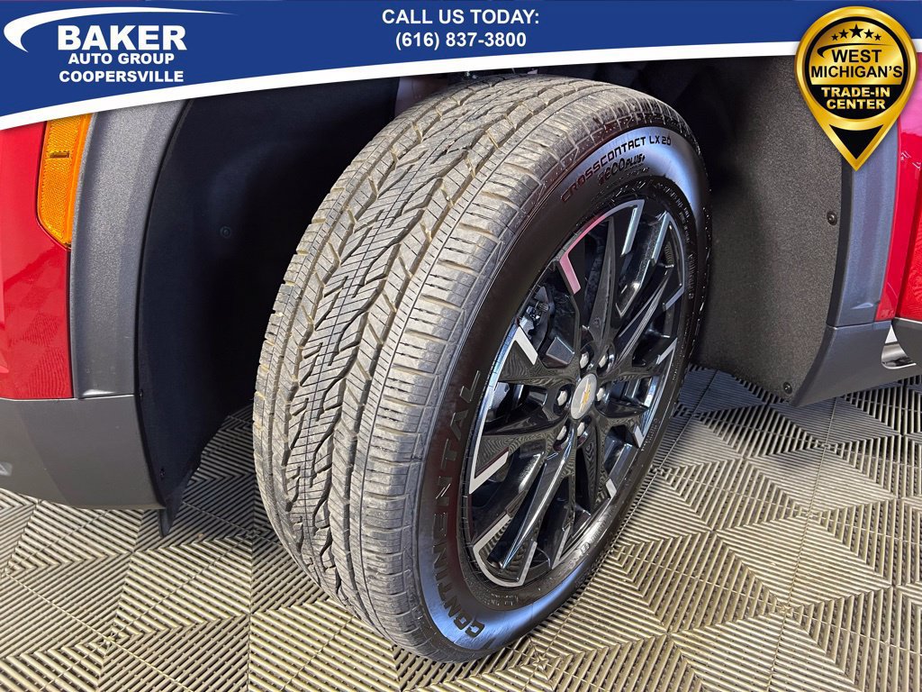 New 2026 Chevrolet Traverse LT w/ Sun and Wheel Package AWD/4WD image 42