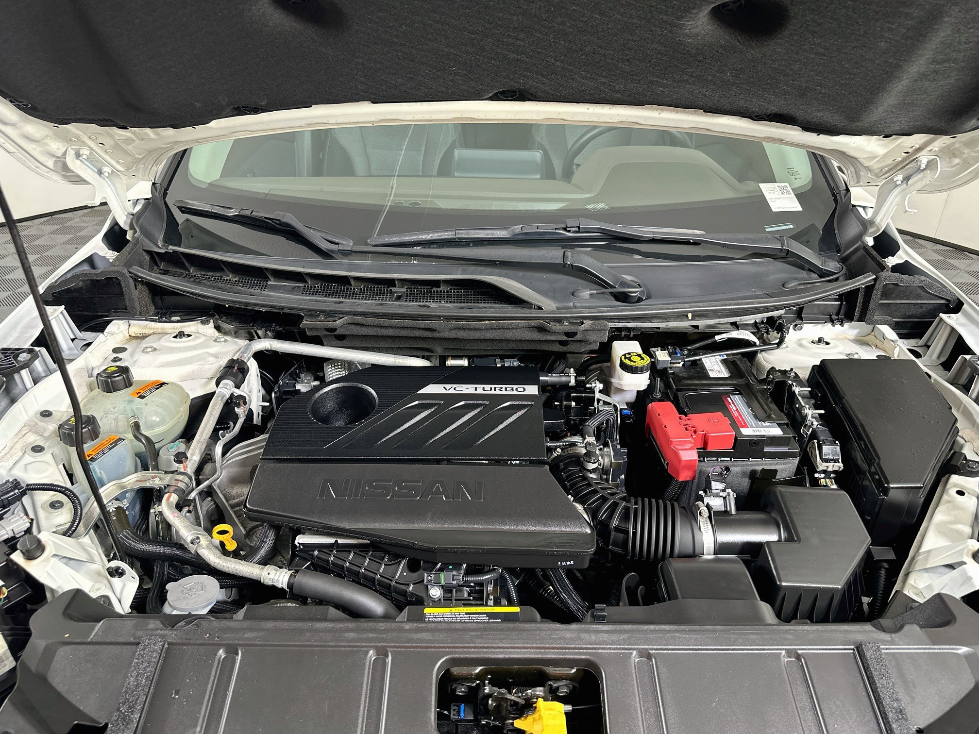 Used 2023 Nissan Rogue SV FWD image 33