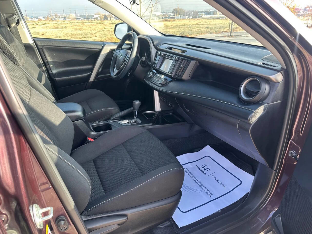 Used 2018 Toyota RAV4 XLE image 28