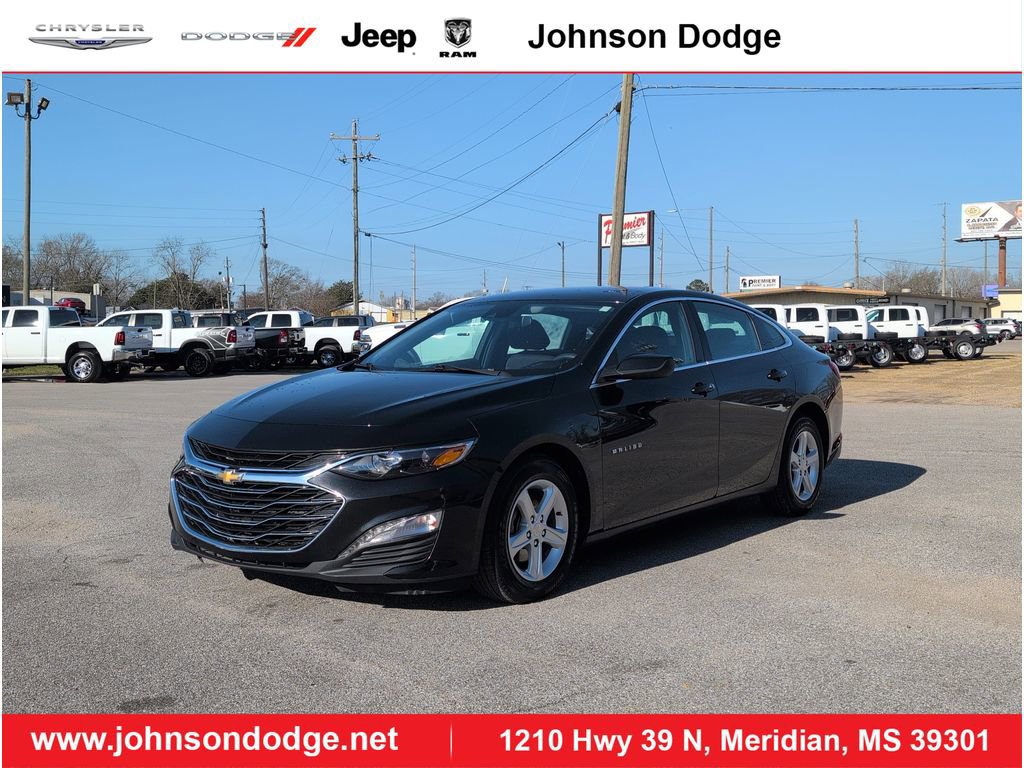 Used 2024 Chevrolet Malibu LT