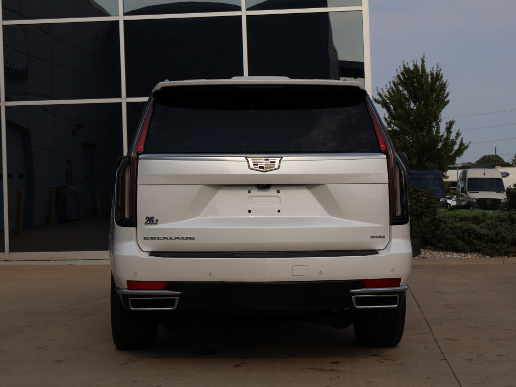 Used 2021 Cadillac Escalade Premium Luxury Platinum w/ Heavy-Duty Trailer Package AWD/4WD image 6