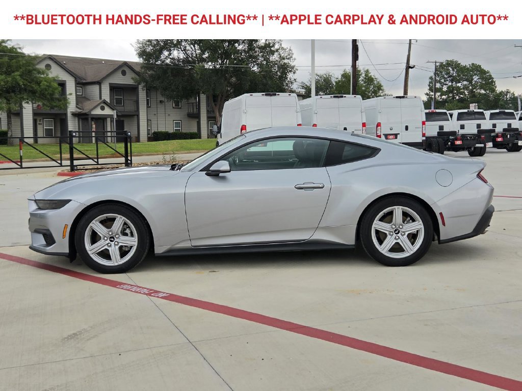 Used 2026 Ford Mustang Premium RWD image 5