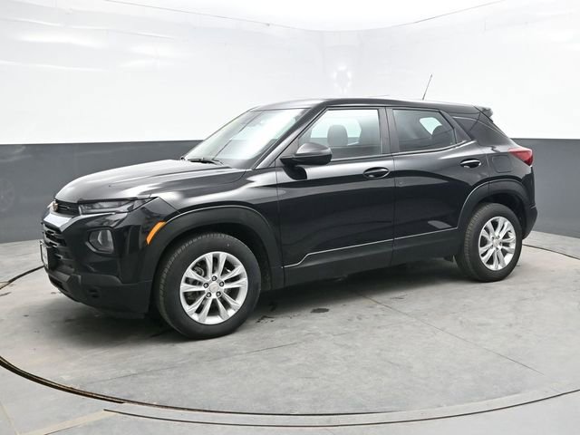 Used 2023 Chevrolet TrailBlazer LS FWD image 3