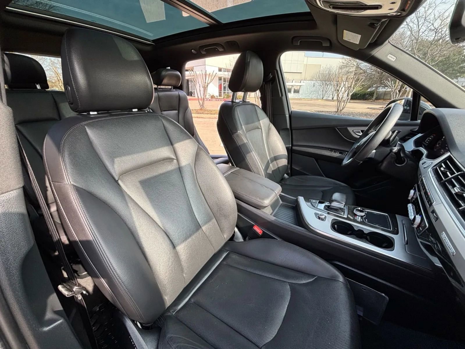 Used 2017 Audi Q7 3.0T AWD/4WD image 16