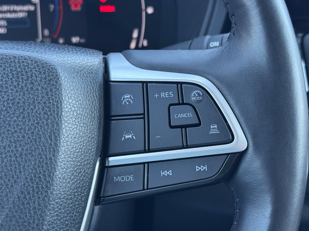 Used 2025 Toyota Grand Highlander FWD image 27