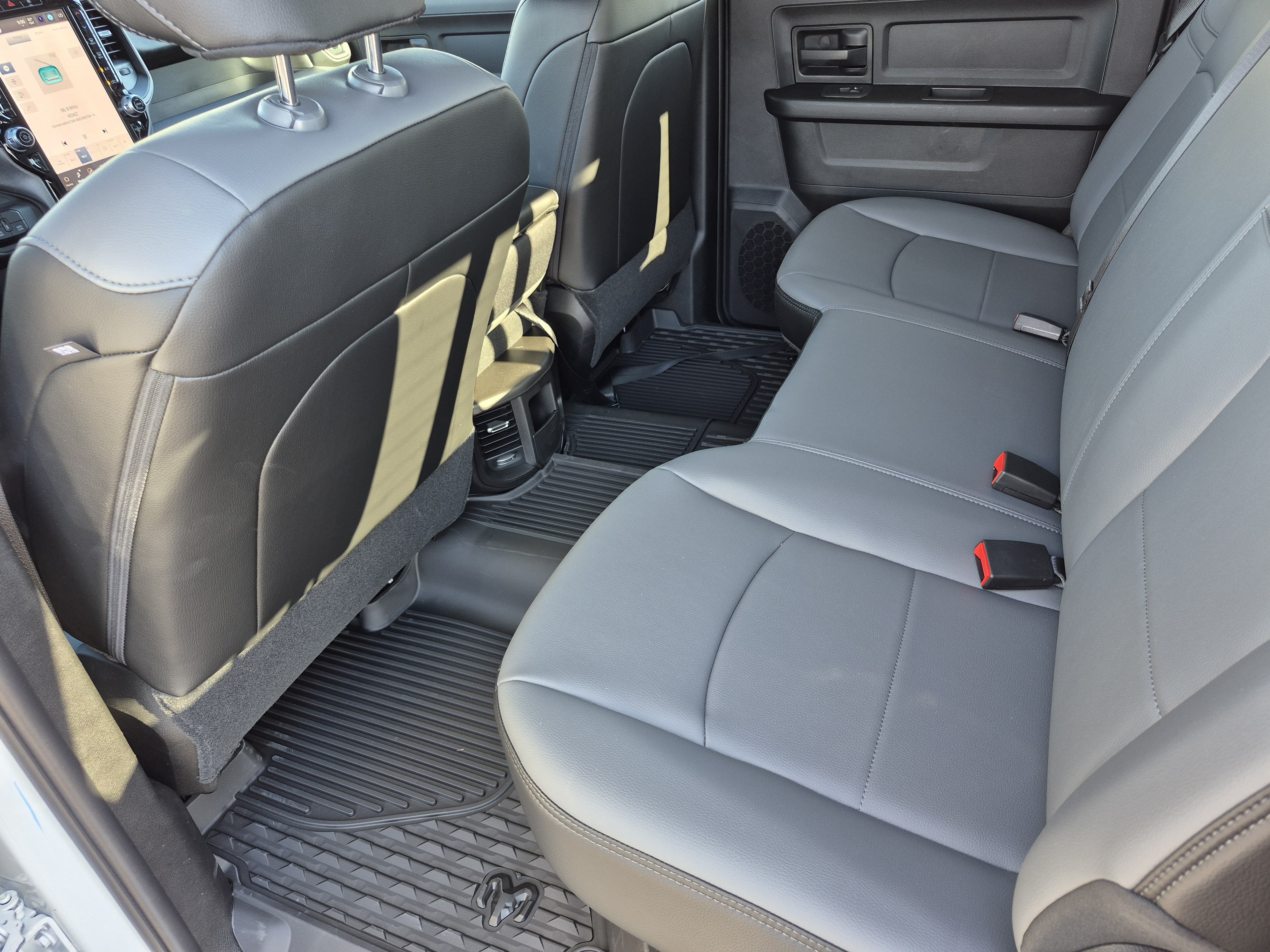 New 2026 RAM 3500 Tradesman AWD/4WD image 23