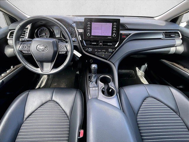 Used 2023 Toyota Camry SE FWD image 16